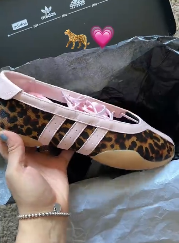 Review by Ella